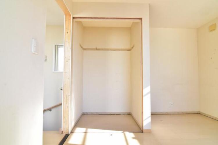 収納 空間を効率的に利用し収納スペースを確保。一日の始まりと終わりを美しく演出します。