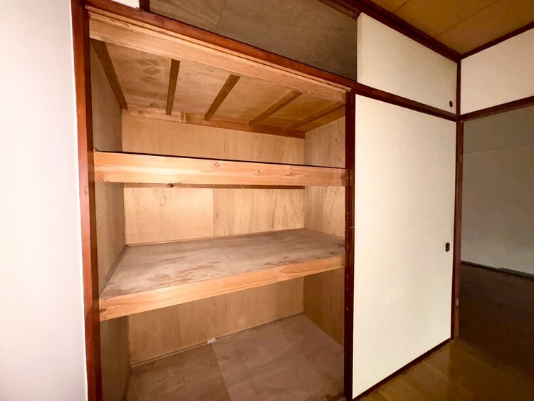 その他 収納スペースが付いていて、お部屋を広く使っていただけます。