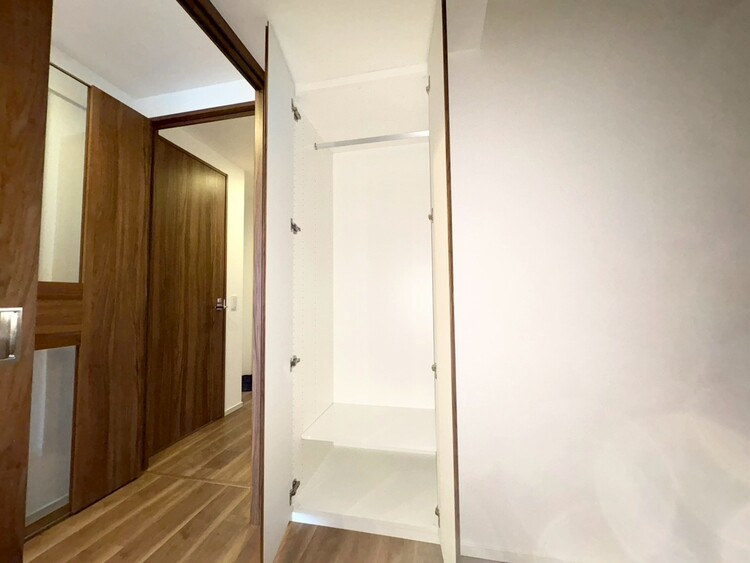 その他 家電やスーツケース、ストック品など何でも片付く嬉しい空間です。