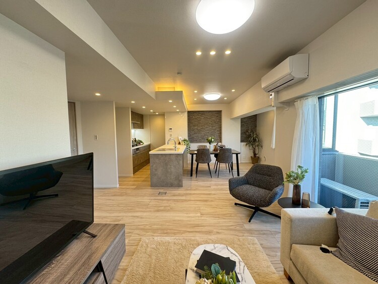 その他 シンプルな内装と偏り過ぎないデザインで統一しました。