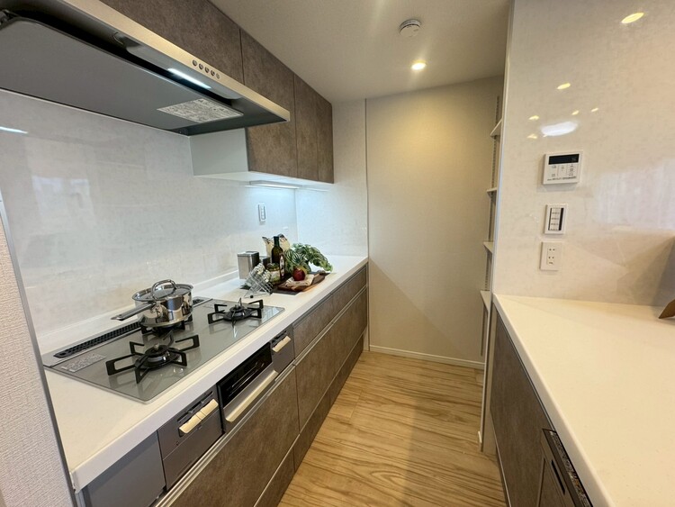 その他 使いやすくスタイリッシュなキッチン空間になっております。