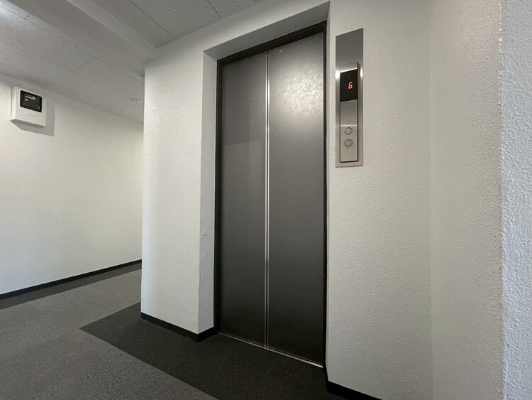 その他 エレベーター完備のため荷物が多くなっても安心。