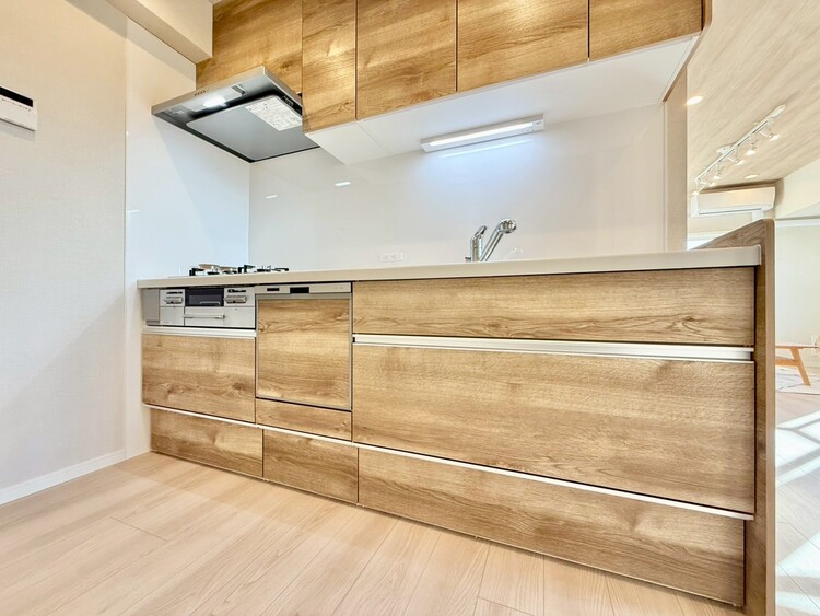 その他 開放感のあるキッチンスペース。調理をしながら、会話も弾みそうですね。