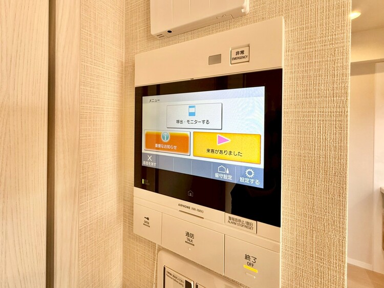 その他 誰が来てもわかる様にモニター付きインターホンを設置。
