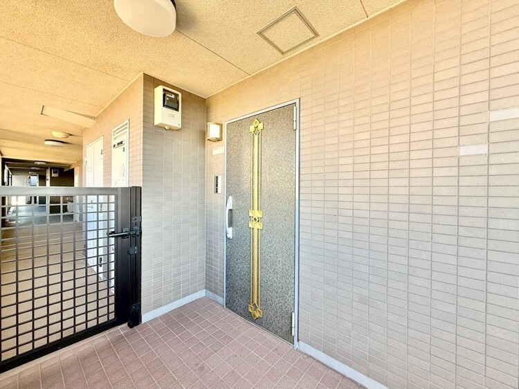 その他 清潔感のある落ち着いた雰囲気の玄関です。