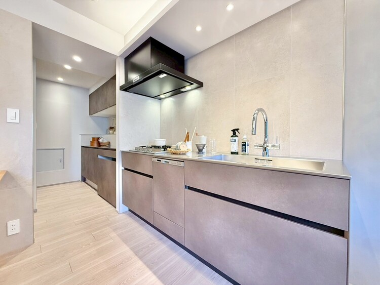 その他 使いやすくスタイリッシュなキッチン空間になっております。