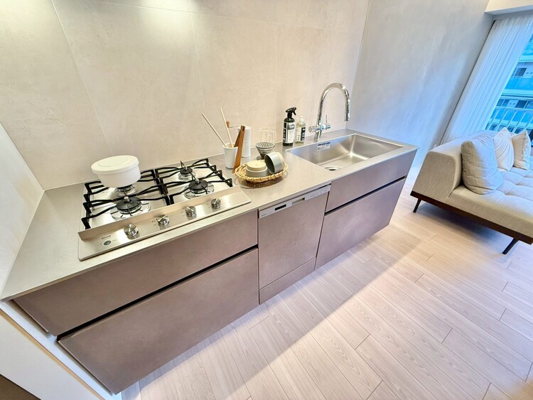 その他 開放感のあるキッチンスペース。調理をしながら、会話も弾みそうですね。