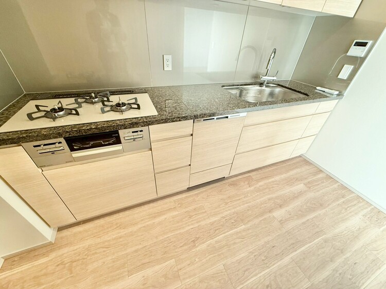 その他 開放感のあるキッチンスペース。調理をしながら、会話も弾みそうですね。