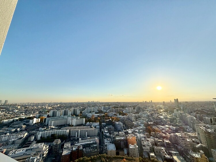 その他 眺望や窓からの景色が良いと、家で過ごす時間も快適です。