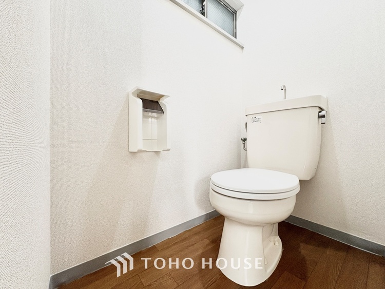 トイレ ◆車の通りが少なく子供たちが名一杯遊べる分譲地をご覧になられた事がありますか？開発道路は車が通行することは少なく子供たちの遊び場と変わります。そんな分譲地で暮らす喜びを。