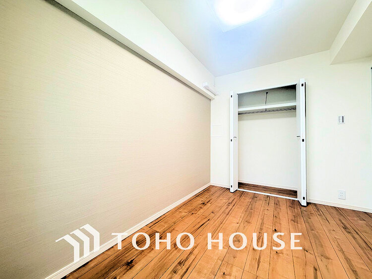 内装 1日の疲れを癒し、心地よく寛げるようゆったりとした広さをしています