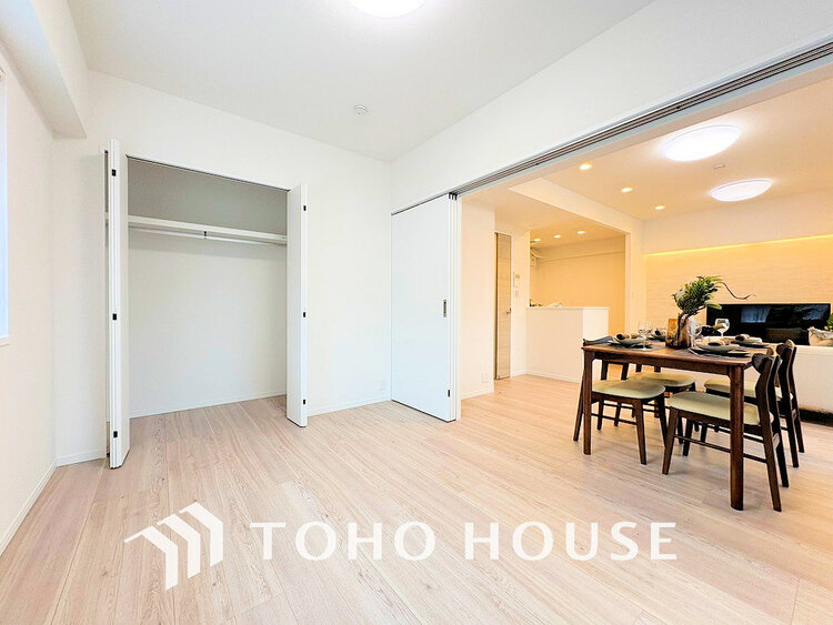 収納 居室　収納