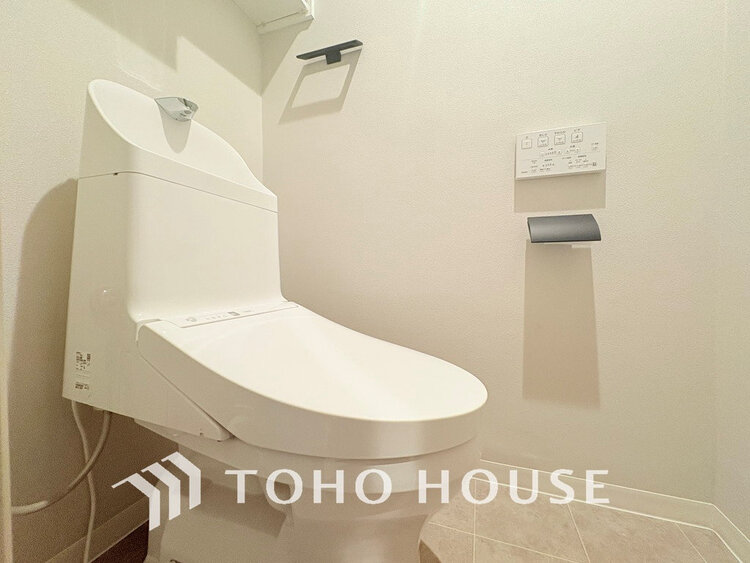 トイレ トイレには快適な温水洗浄便座付