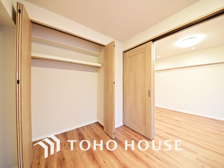 収納 居室　収納