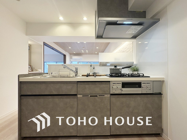 キッチン デザインと機能性を兼ね備えたシステムキッチン