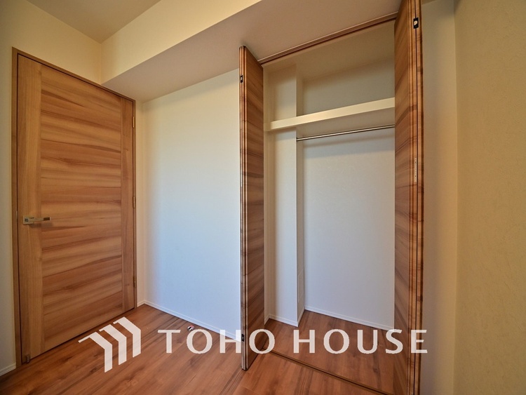 収納 居室　収納