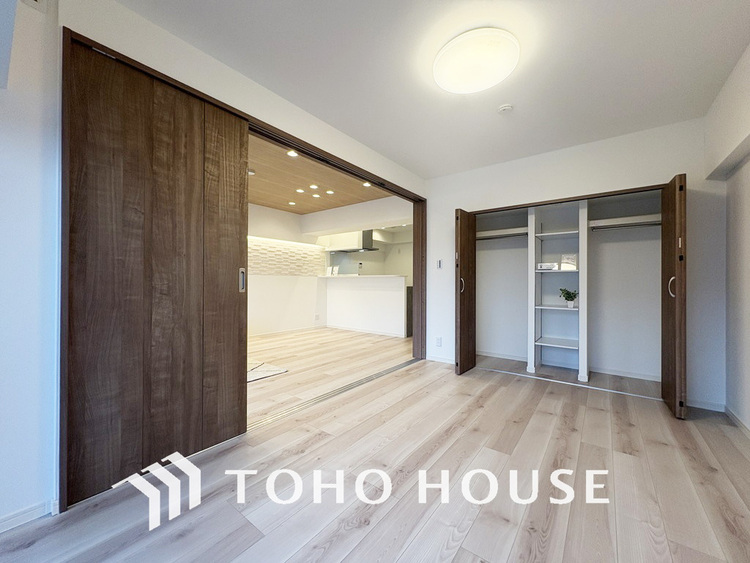 収納 居室　収納