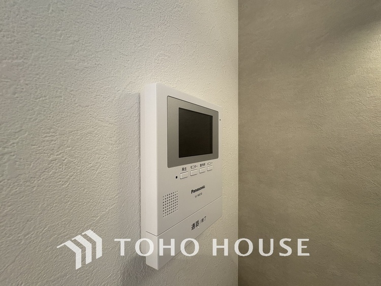 その他 来客が一目でわかるモニター付きインターホン