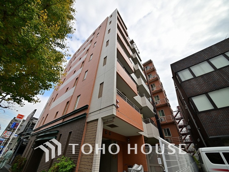 外観 〜複数路線利用可能な好立地〜大切なペットと暮らすリノベーション住戸〜南西向きのため陽当たり良好〜