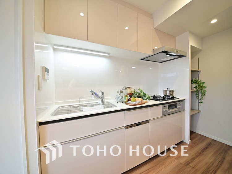 キッチン デザインと機能性を兼ね備えたシステムキッチン