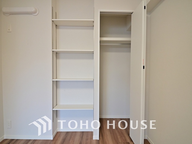 収納 居室　収納