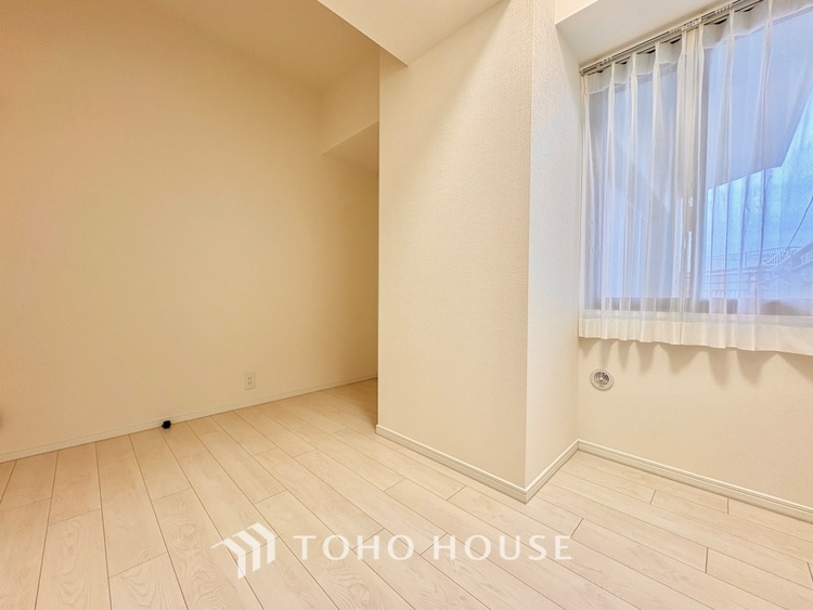 内装 寝室は一日の疲れを癒す大切な空間。快適で落ち着けるおすすめの間取りです。