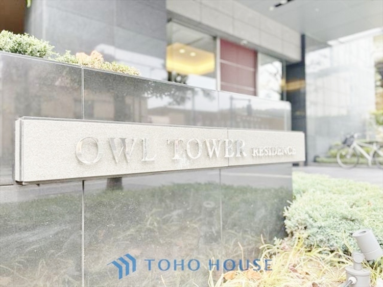 その他 ◆居心地のいい暮らし◆には欠かせない眩い採光。ゆったりとした幅の窓からこの空間に降り注ぐ採光が絶えない。明るいリビングこそ居心地のいい暮らしが待っているのだと思う。