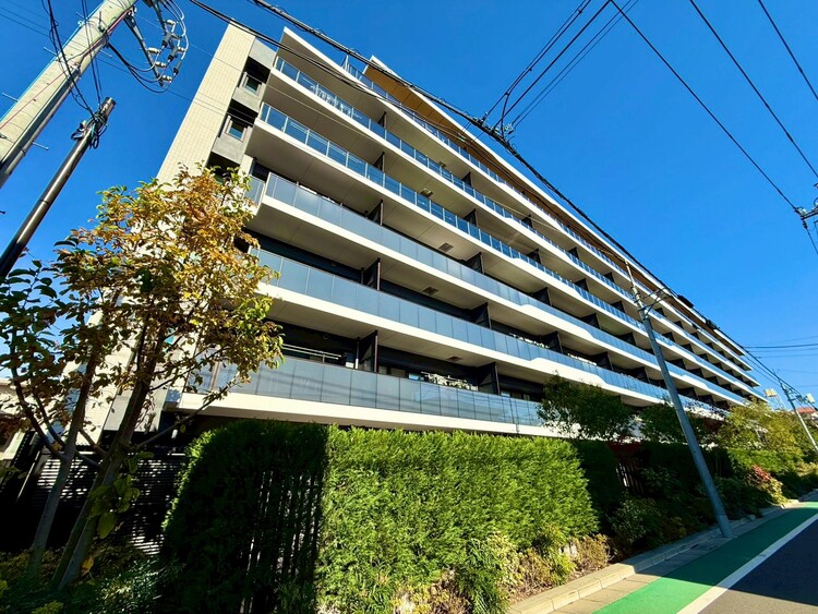 その他 飽きのこないシンプルモダンな外観です。