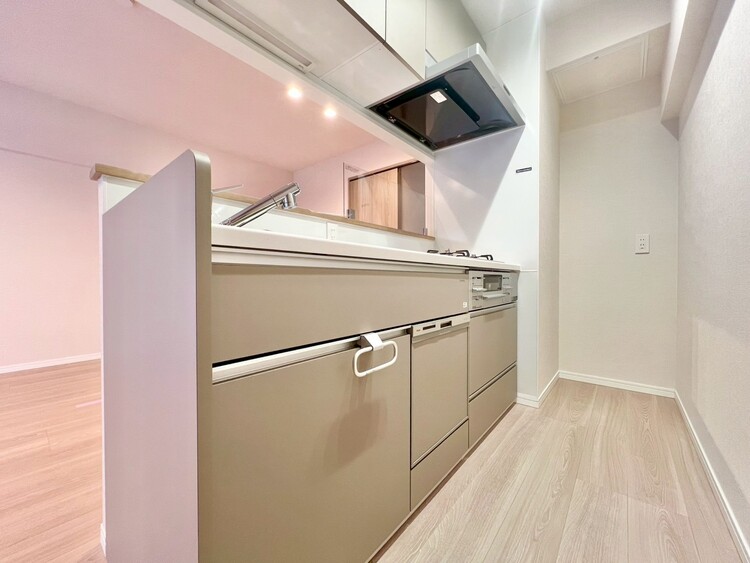 その他 開放感のあるキッチンスペース。調理をしながら、会話も弾みそうですね。