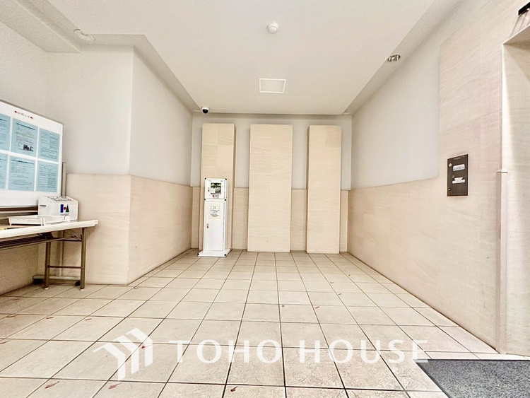 キッチン 現在改装中◆ワクワク◆開放的で機能性も高いシステムキッチン。お子様は毎日のご飯にワクワク！