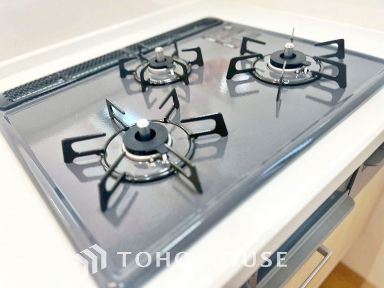 キッチン 【KITCHEN】◆家族のおはよう◆の声を笑顔で迎えてあげられるシステムキッチン。朝ごはんが楽しみでちょっと早起きしたくなるんです。