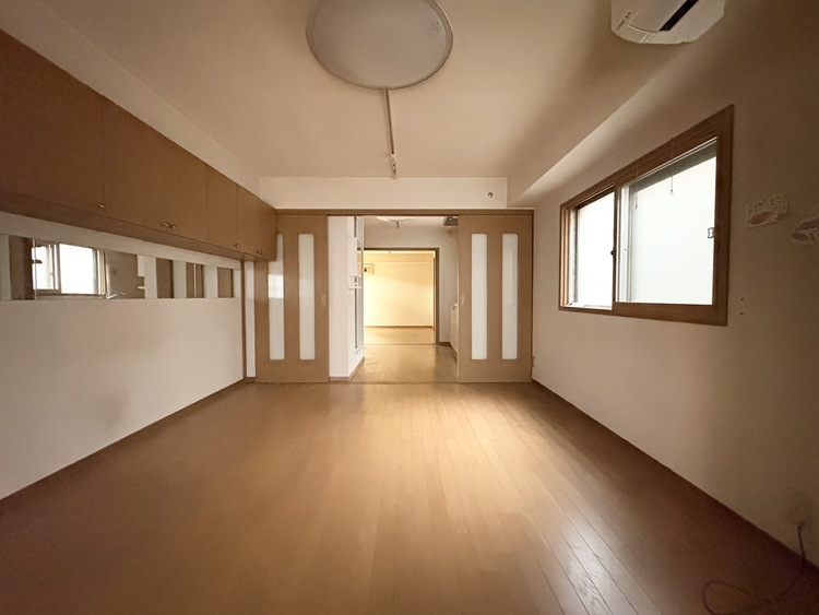 内装 【living　room】◆家族◆この扉を開けると大切な家族が待っている。自然と家に帰る足取りが早くなる。