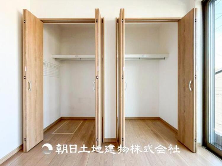 収納 【収納】部屋ごとに設けた収納は住みやすさへのこだわりがあります。シンプルで使いやすい収納スペース。