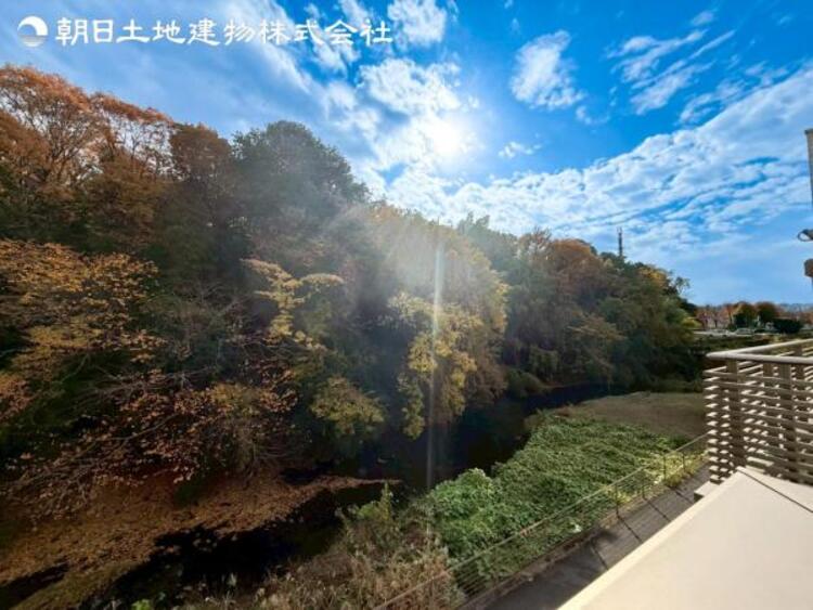 その他 すぐの見学や資料請求などお気軽にお問い合わせお待ちしております