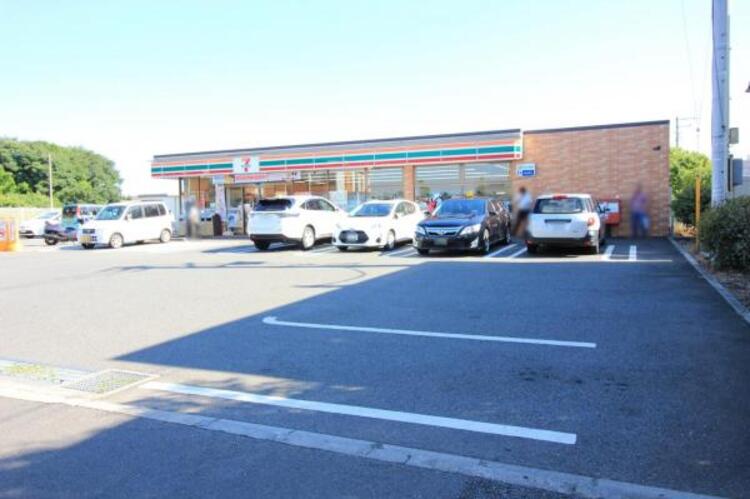 周辺 セブンイレブン相模原西大沼5丁目店まで約632ｍ