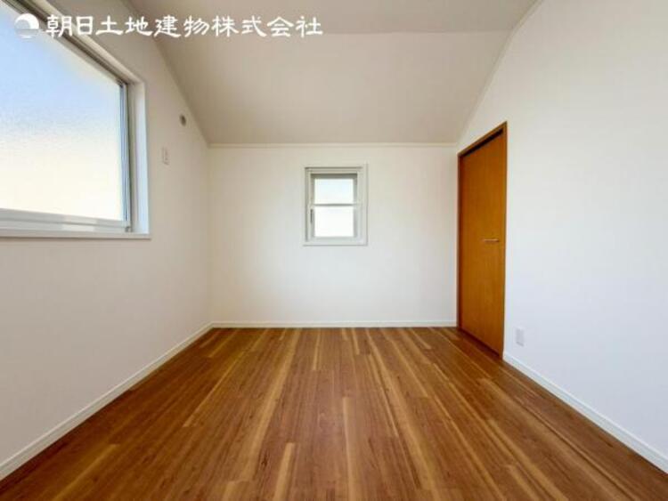 内装 すぐの見学や資料請求など、お気軽にお問い合わせください