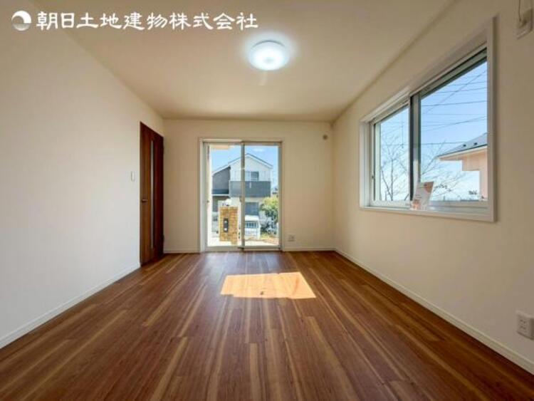 居間 すぐの見学や資料請求など、お気軽にお問い合わせください