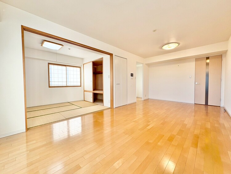 居間 豊かな居住性と、安心感を満たすクオリティが見事に調和した住空間。