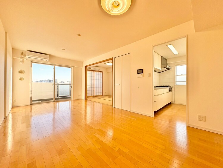 居間 ひとつひとつの空間に宿した機能性、そして美意識。