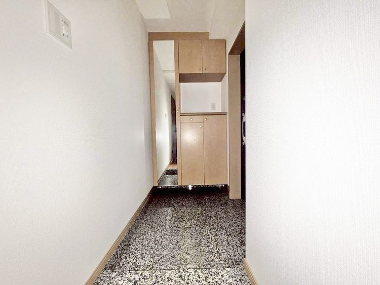 玄関 シューズボックスを完備した玄関です。