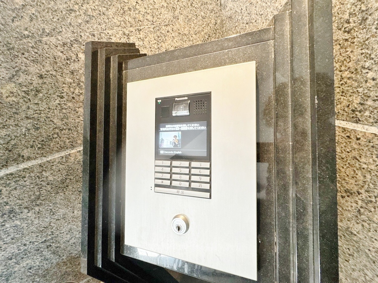 設備 オートロックがついていますので、セキュリティ面でも安心です。