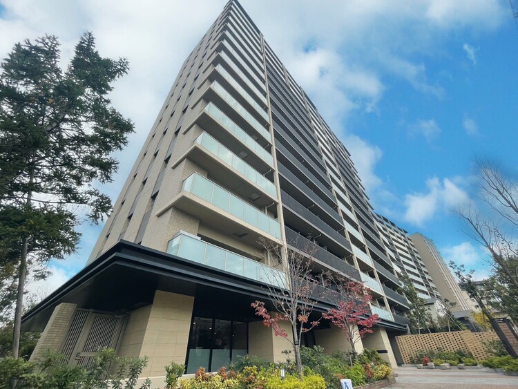 外観 資料には掲載していない情報が、現地にはたくさんあります。是非一度、現地をご確認ください。