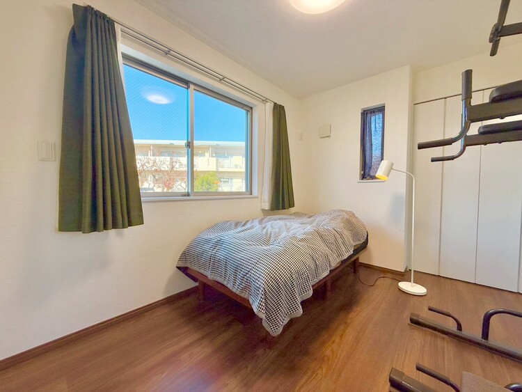 子供部屋 うららかな陽射しがどのお部屋にも降り注ぎますように、快適さを追求した間取設計。