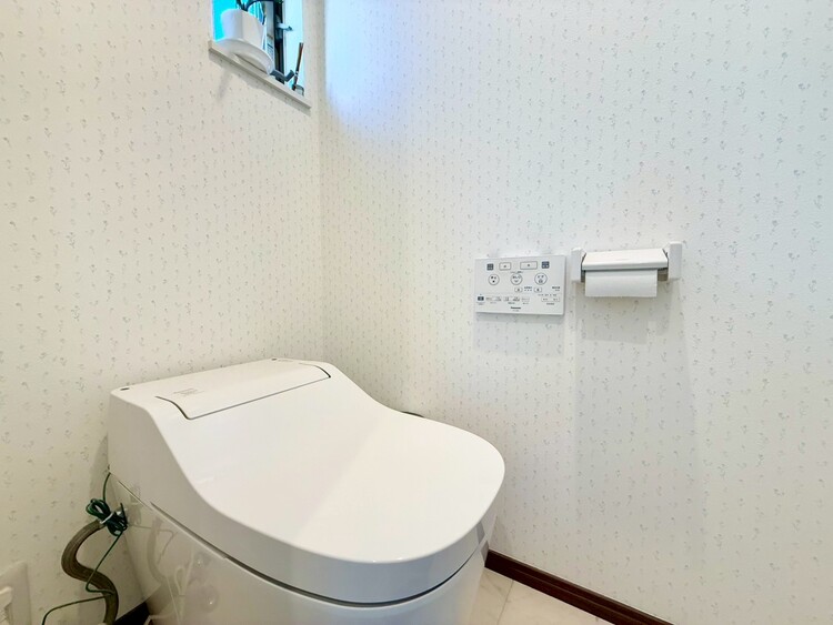 トイレ 暮らしの中のさりげないひとときの快適さにも、こだわりを、持って設備を配しております。