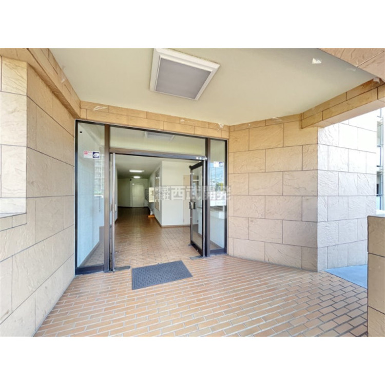 エントランス エントランス