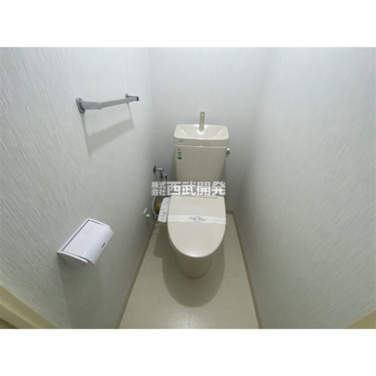 トイレ 温水洗浄便座付き