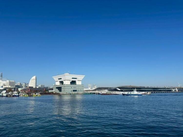 周辺 大桟橋と横浜の風景　900ｍ