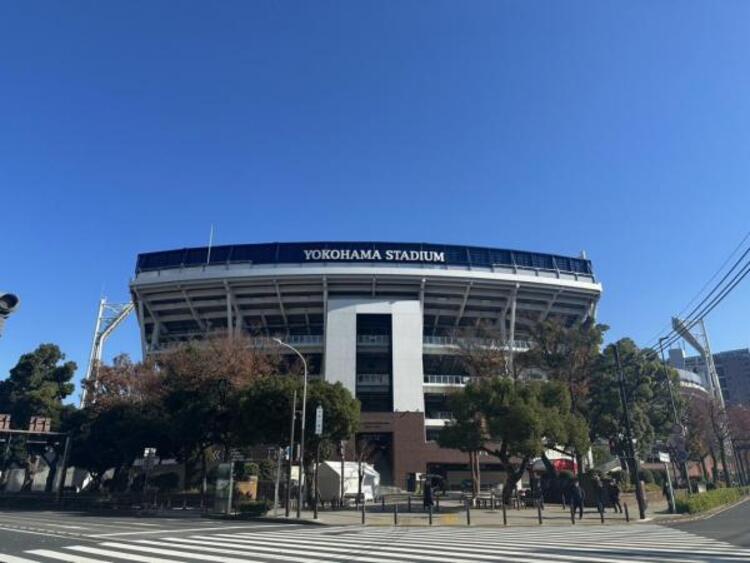 周辺 横浜スタジアム	200m