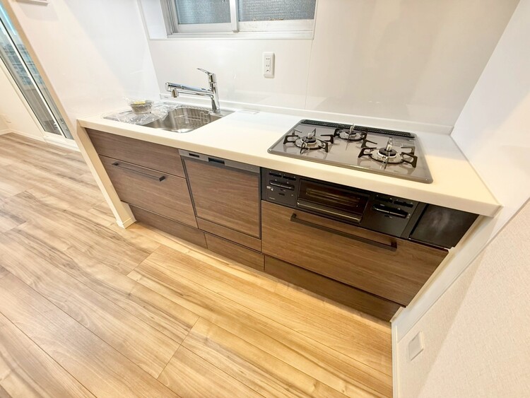 その他 開放感のあるキッチンスペース。調理をしながら、会話も弾みそうですね。