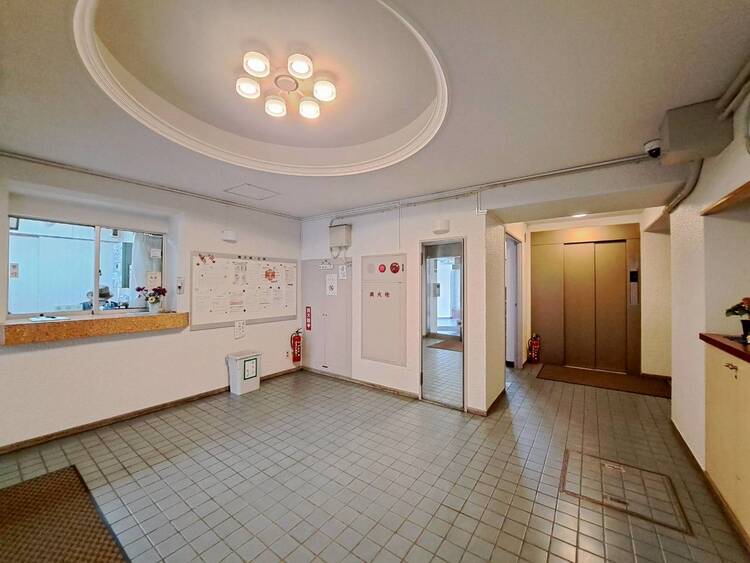 その他 館内は静寂な中が保たれており、管理が行き届いている印象を受けました。